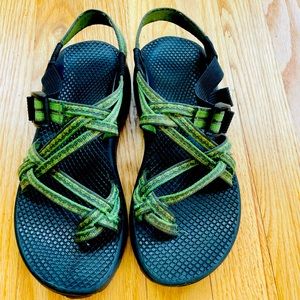 Chaco women’s size 7.